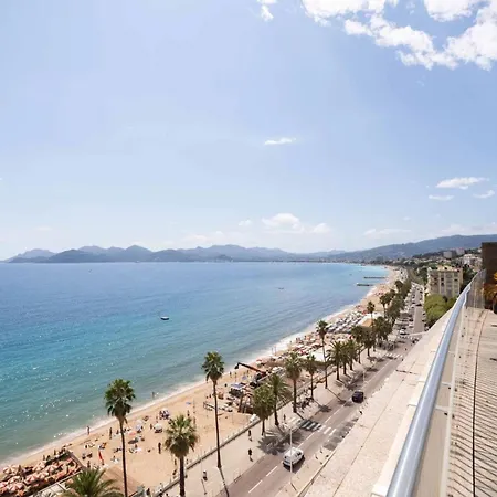 Ref 2043 - Penthouse With Panoramic Sea View For Rent *