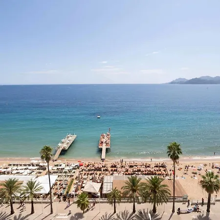 Ref 2043 - Penthouse With Panoramic Sea View For Rent *