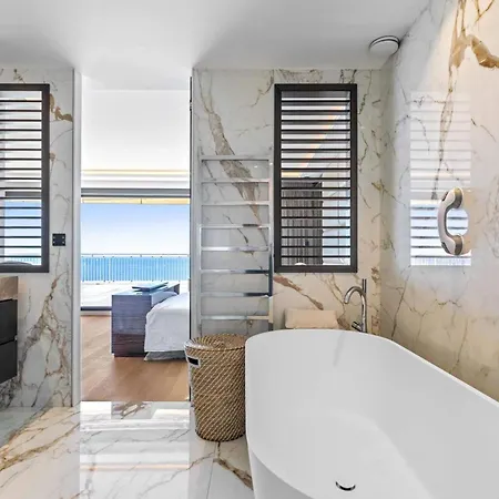 Ref 2043 - Penthouse With Panoramic Sea View For Rent